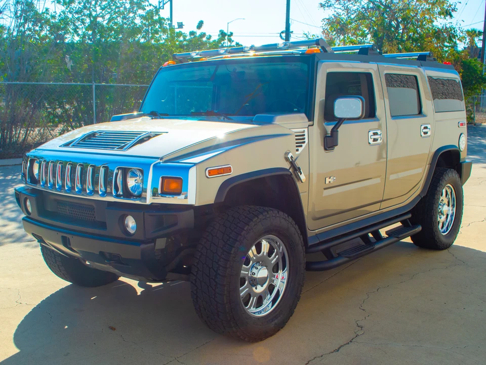 2003 Hummer Hummer H2 - Image 2 of 31