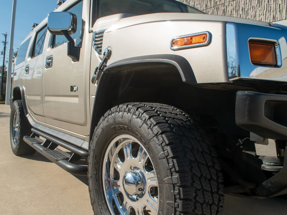 2003 Hummer Hummer H2 - Image 15 of 31