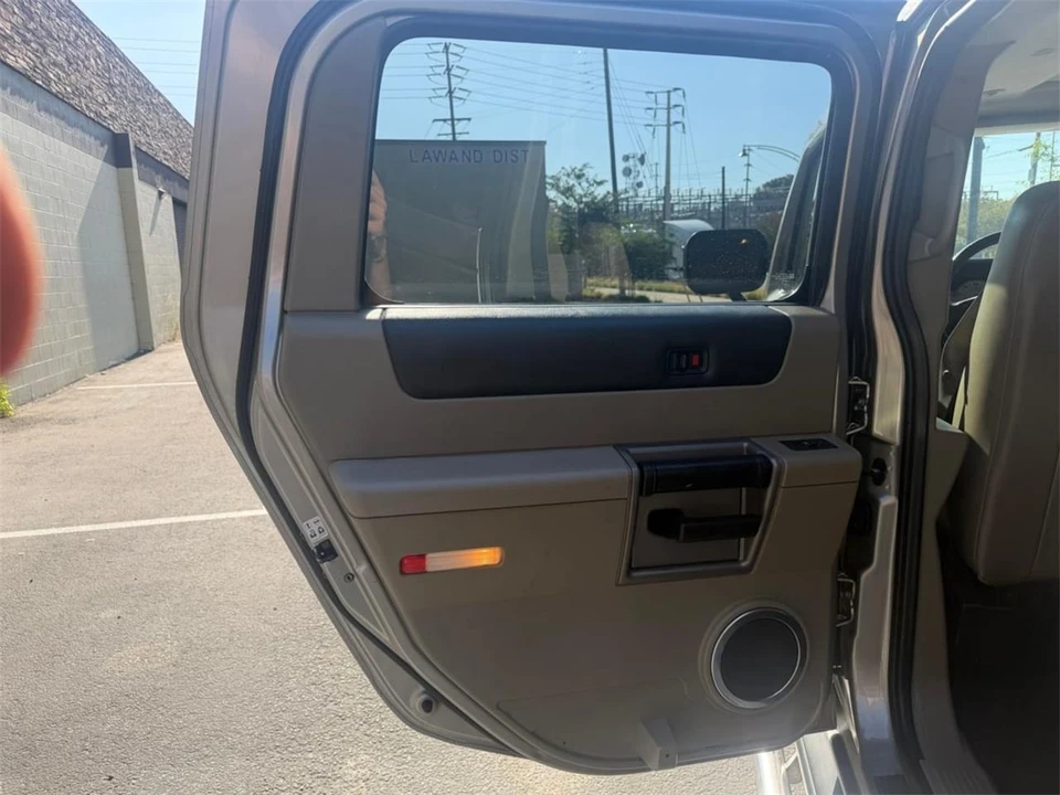 2003 Hummer Hummer H2 - Image 18 of 22
