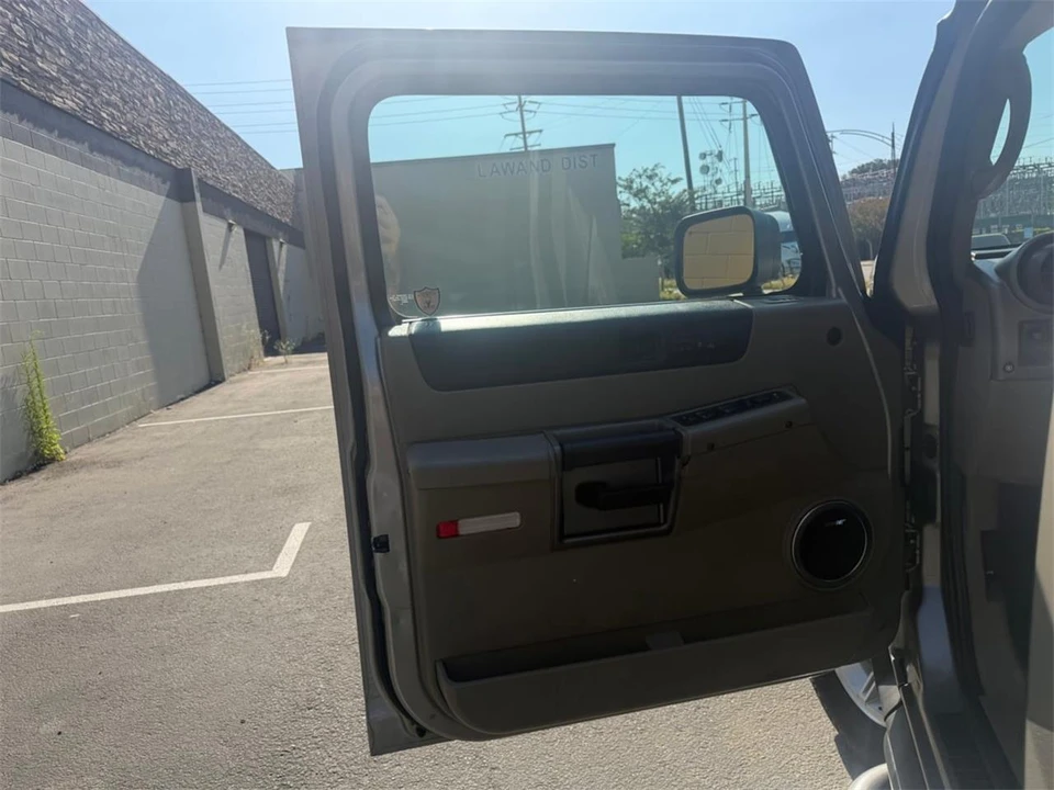 2003 Hummer Hummer H2 - Image 11 of 22