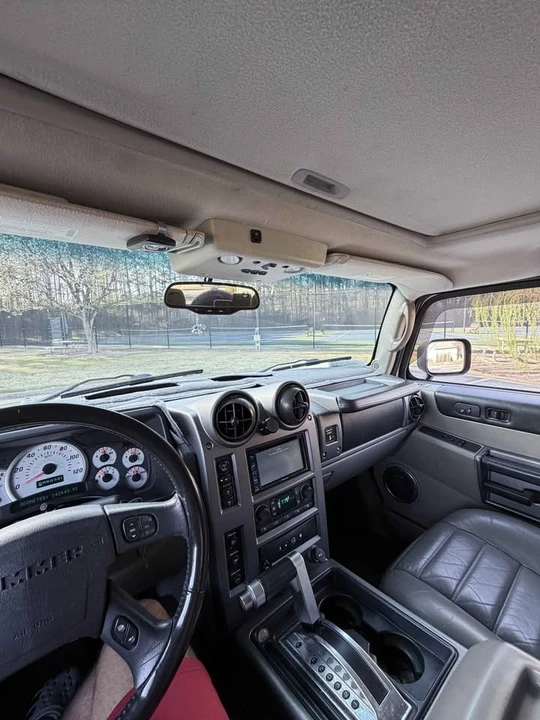 2003 Hummer Hummer H2 - Image 11 of 12