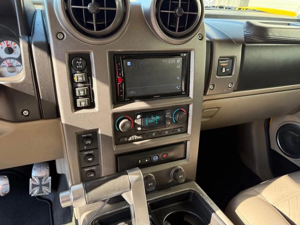 2003 Hummer Hummer H2 - Image 15 of 20