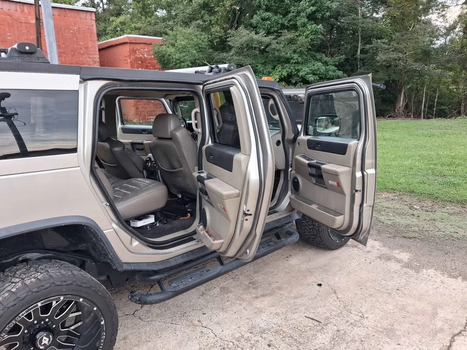 2003 Hummer Hummer H2 - Image 12 of 20