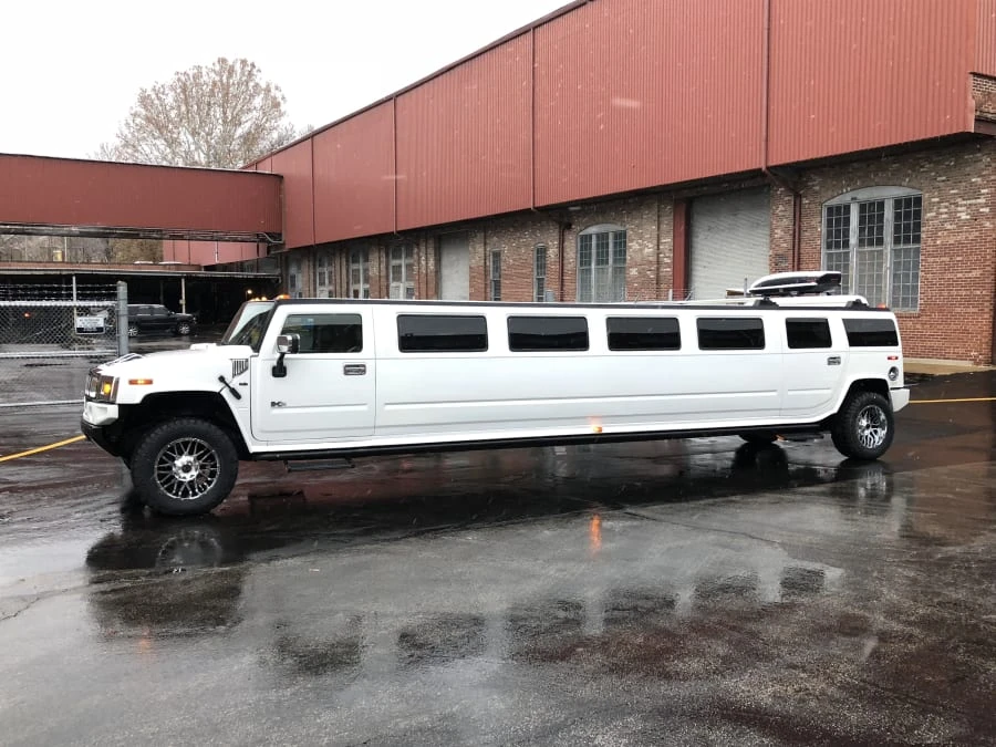 2003 Hummer Hummer H2 - Image 2 of 6