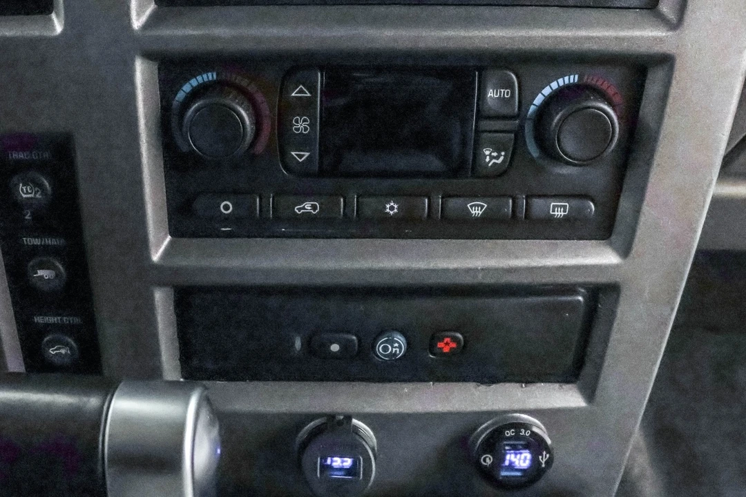 2003 Hummer Hummer H2 - Image 9 of 24