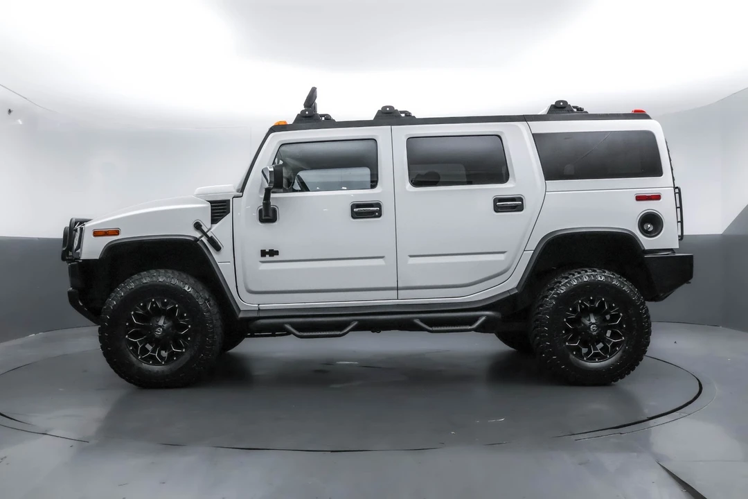 2003 Hummer Hummer H2 - Image 2 of 12