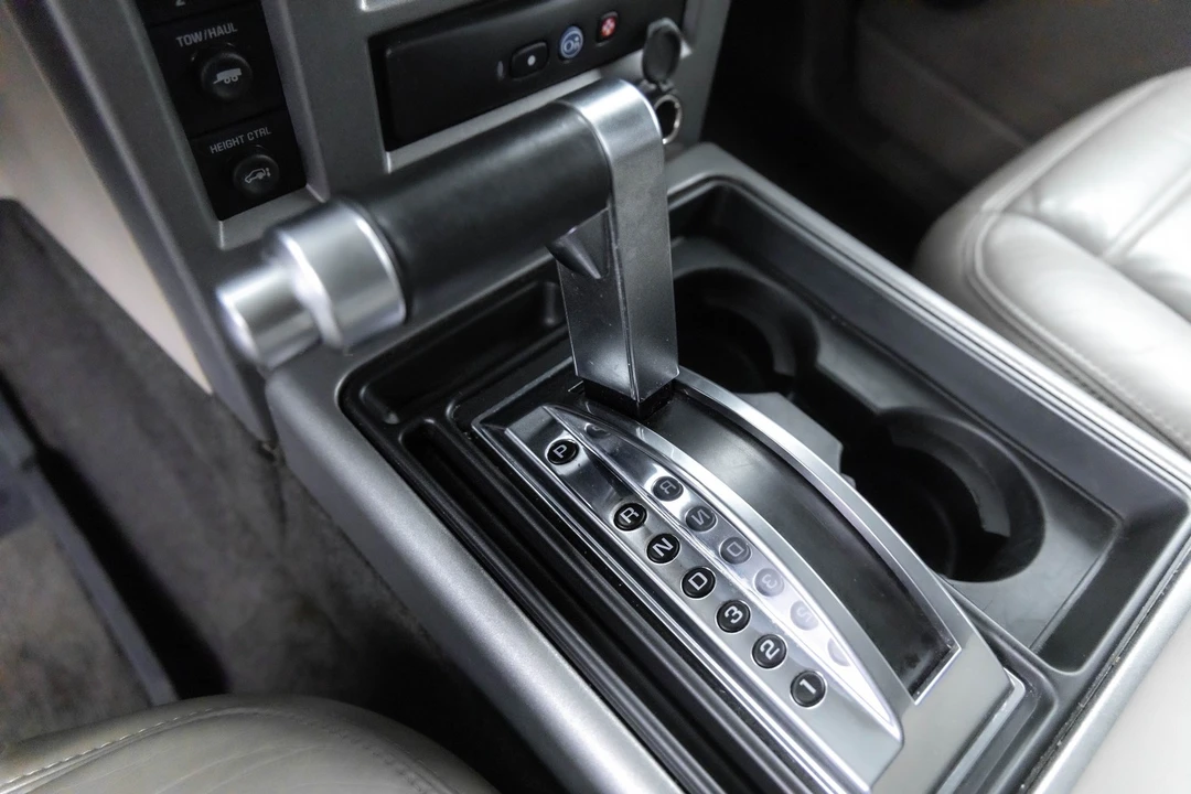 2003 Hummer Hummer H2 - Image 16 of 21