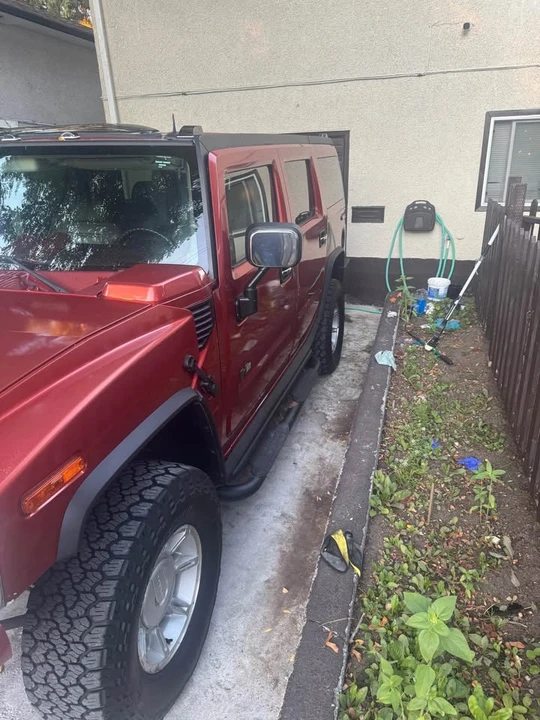 2003 Hummer Hummer H2 - Image 2 of 9