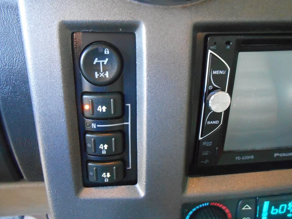 2003 Hummer Hummer H2 - Image 19 of 20