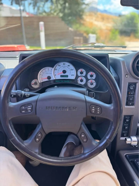 2003 Hummer Hummer H2 - Image 5 of 17