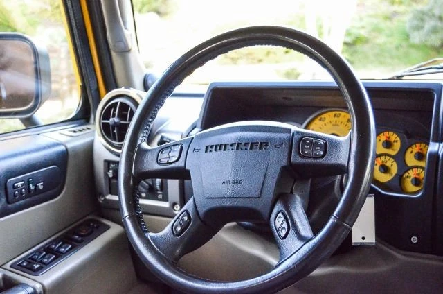 2003 Hummer Hummer H2 - Image 19 of 31