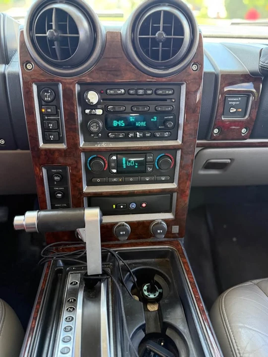 2003 Hummer Hummer H2 - Image 5 of 10