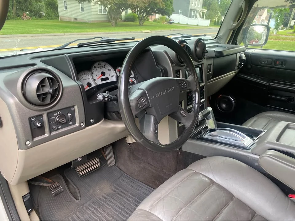 2003 Hummer Hummer H2 - Image 8 of 13