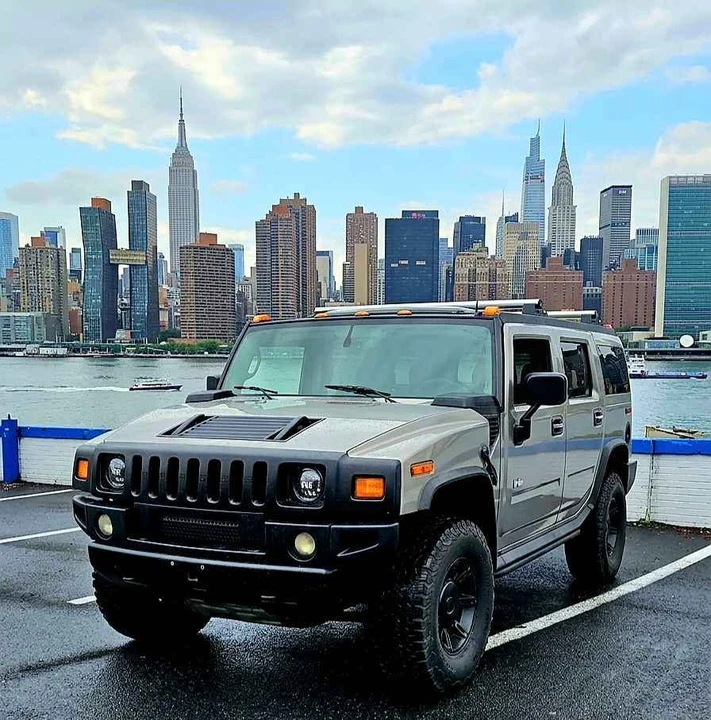 2003 Hummer Hummer H2 - Image 2 of 11