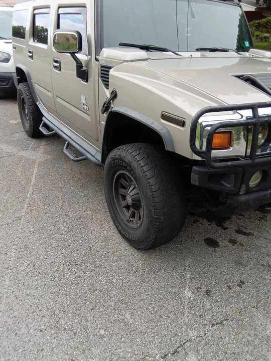 2003 Hummer Hummer H2 - Image 2 of 6