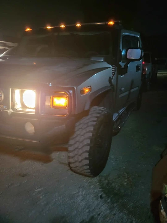 2003 Hummer Hummer H3 - Image 2 of 6