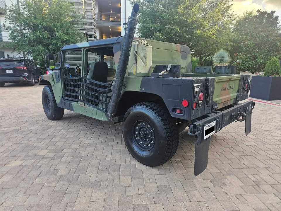 2003 Hummer HMMWV - Image 7 of 19