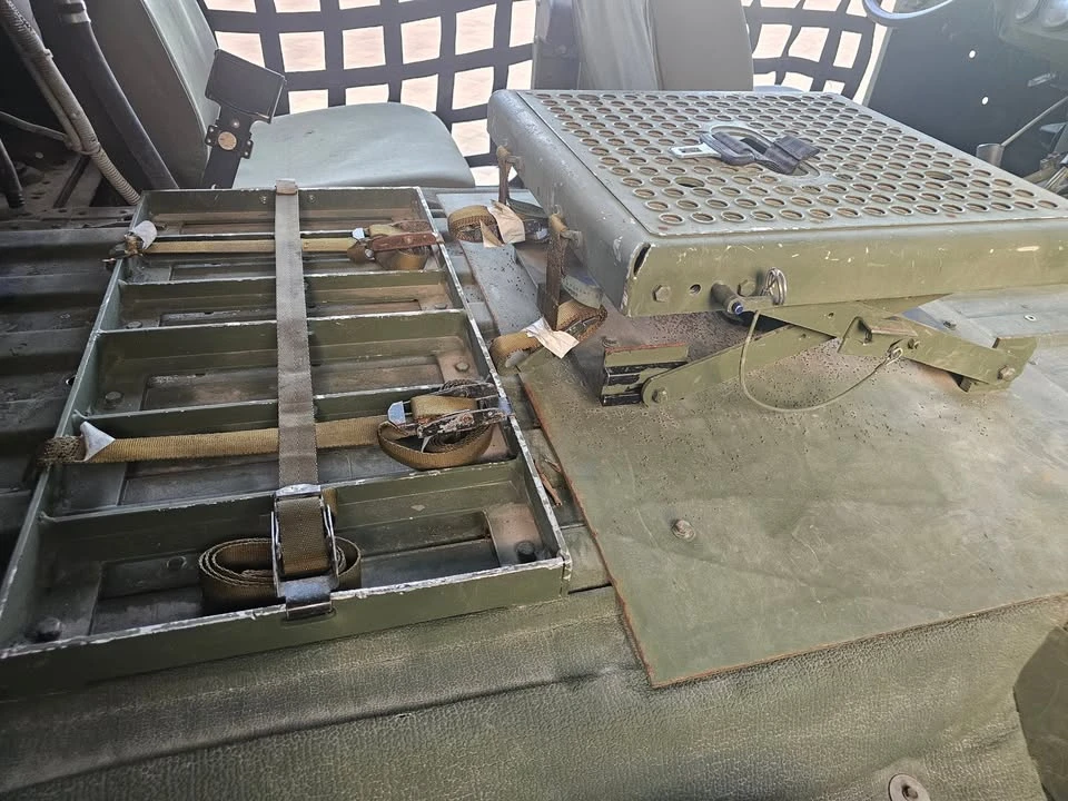 2003 Hummer HMMWV - Image 16 of 19