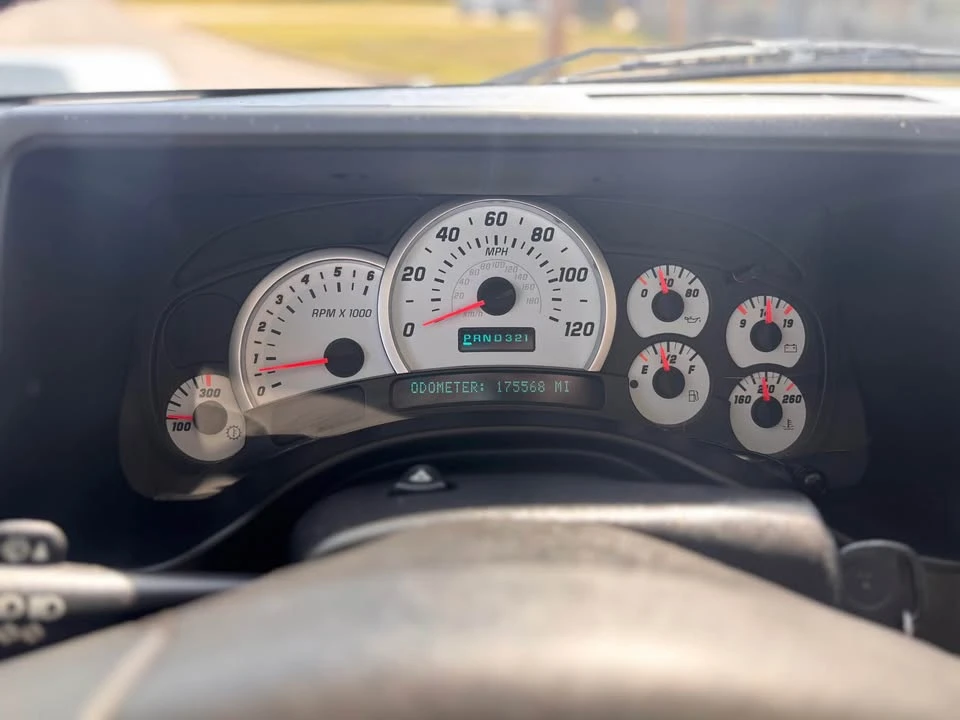 2003 Hummer Hummer H2 - Image 18 of 19
