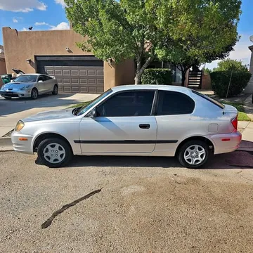 2003 Hyundai Accent GL Hatchback 2D