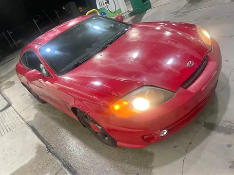 2003 Hyundai Tiburon Coupe 2D