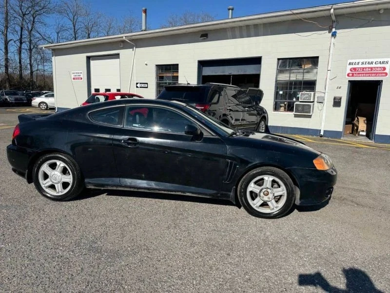 2003 Hyundai Tiburon - Image 8 of 12