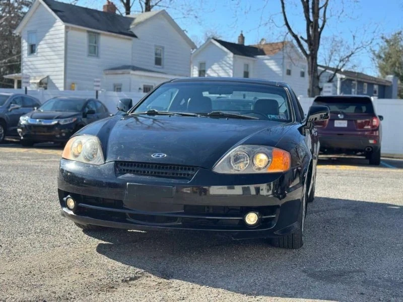 2003 Hyundai Tiburon - Image 2 of 12
