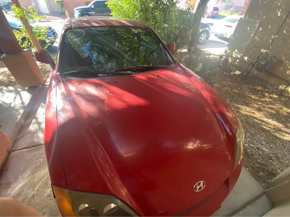 2003 Hyundai Tiburon - Image 6 of 8