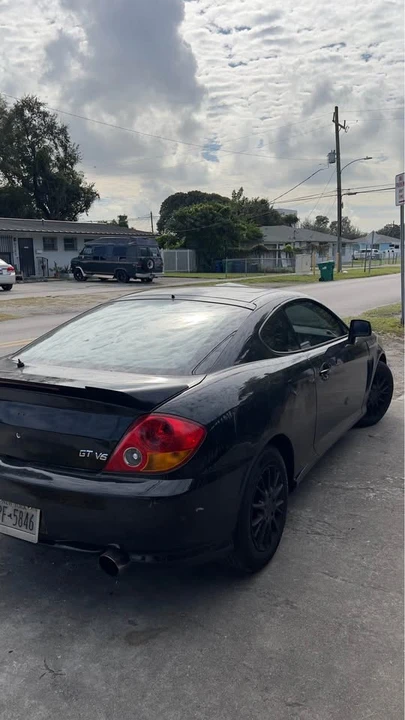 2003 Hyundai Tiburon - Image 3 of 7