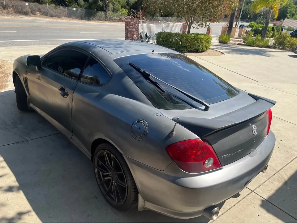2003 Hyundai Tiburon - Image 6 of 7