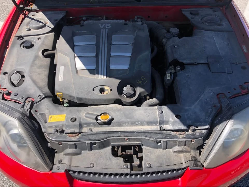 2003 Hyundai Tiburon - Image 11 of 19