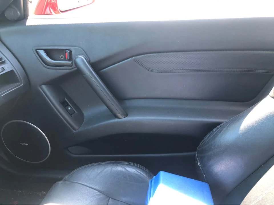 2003 Hyundai Tiburon - Image 13 of 19