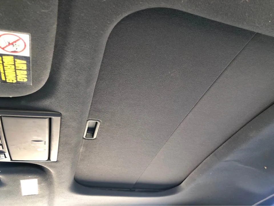 2003 Hyundai Tiburon - Image 15 of 19