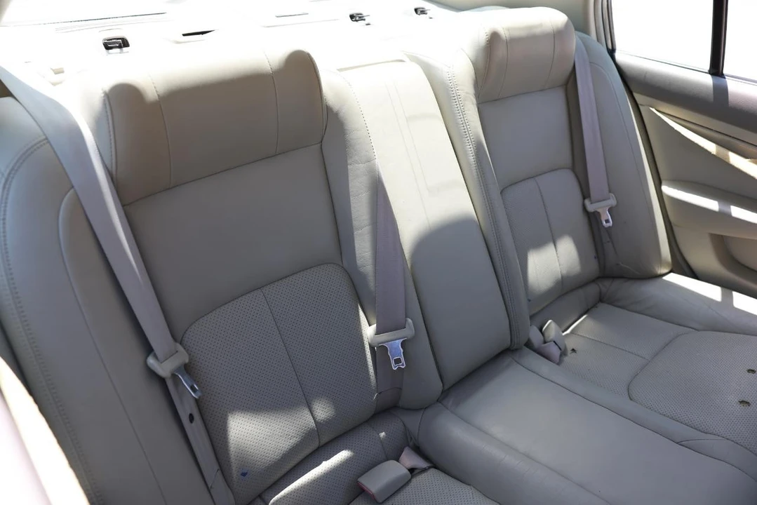2003 Infiniti G35 3rd Gen - Image 14 of 31