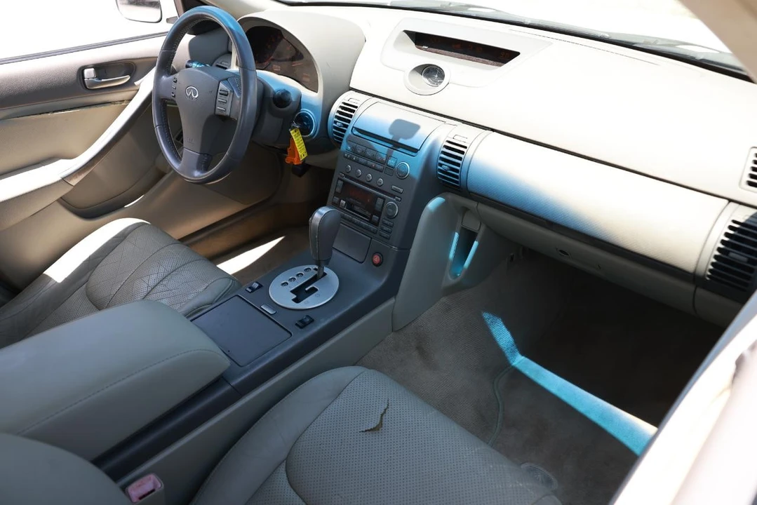 2003 Infiniti G35 3rd Gen - Image 18 of 31