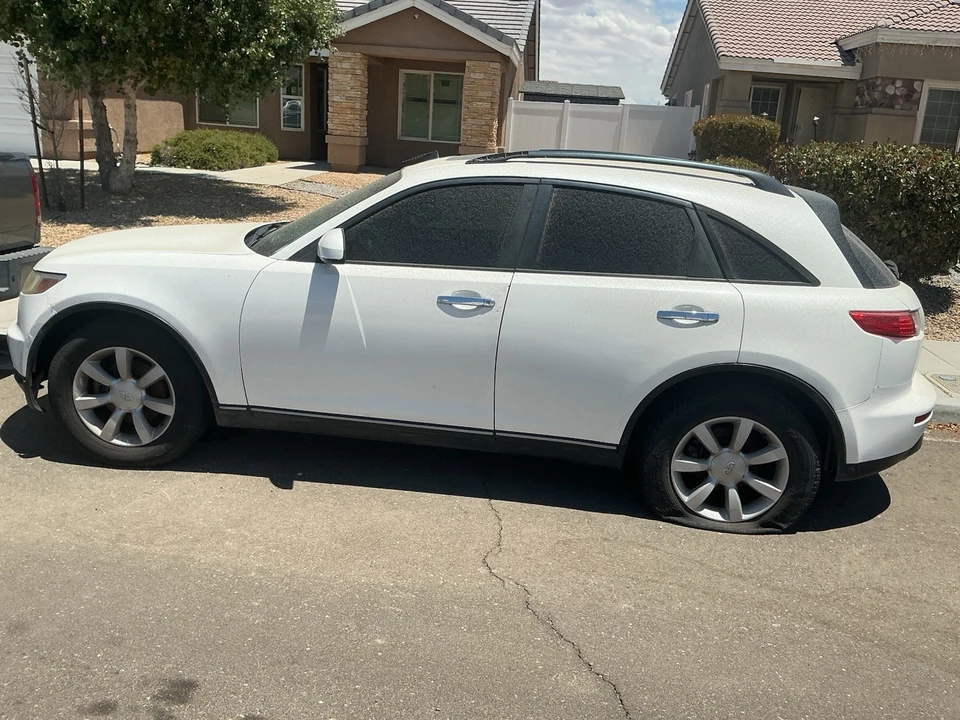 2003 Infiniti FX 1st Gen - Image 9 of 9