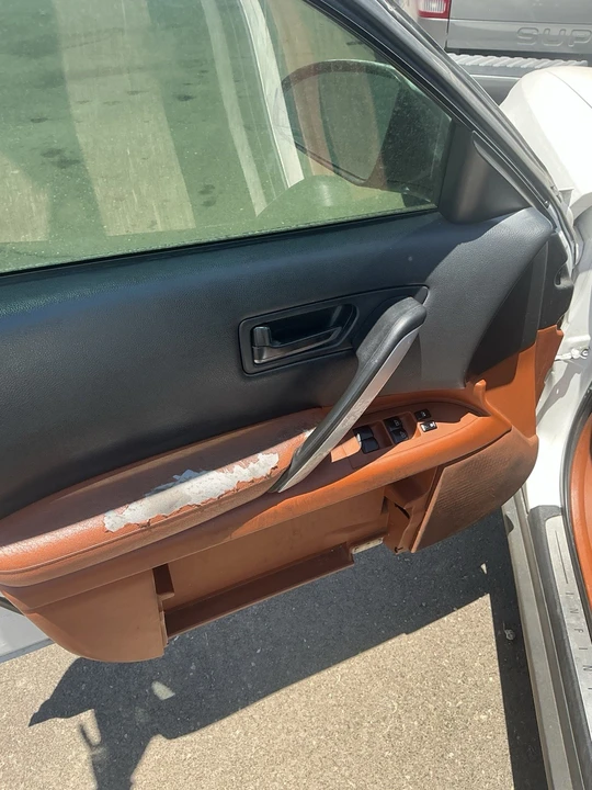 2003 Infiniti FX 1st Gen - Image 2 of 9