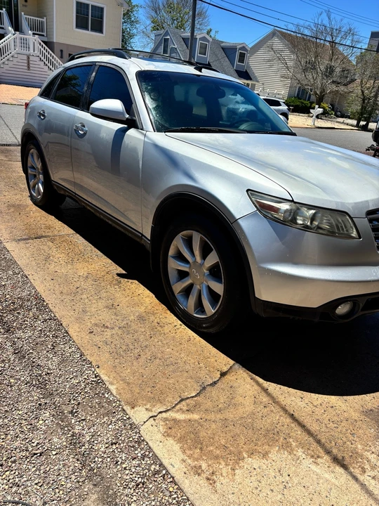 2003 Infiniti FX 1st Gen - Image 2 of 13