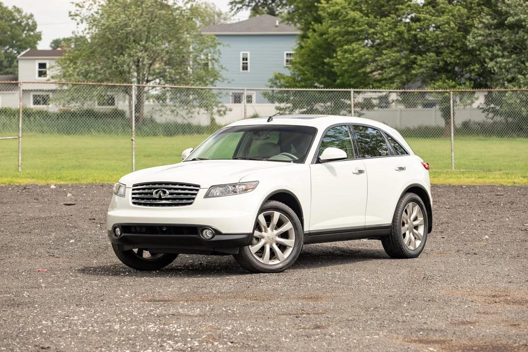 2003 Infiniti FX 1st Gen - Image 2 of 31