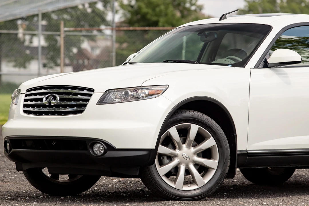 2003 Infiniti FX 1st Gen - Image 22 of 31