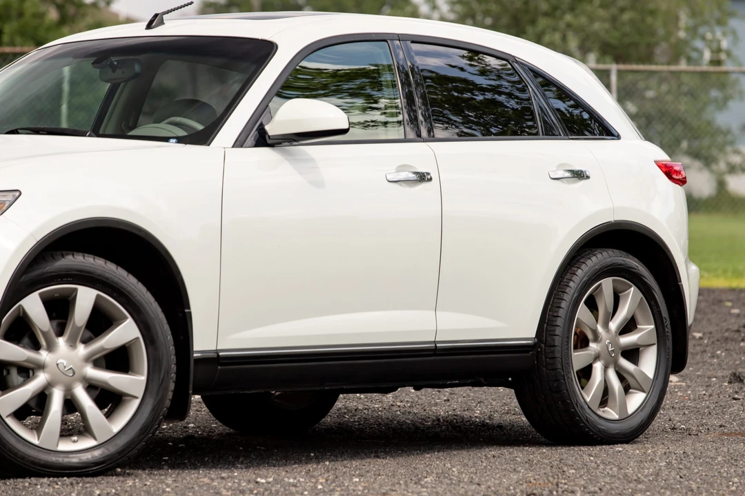 2003 Infiniti FX 1st Gen - Image 23 of 31