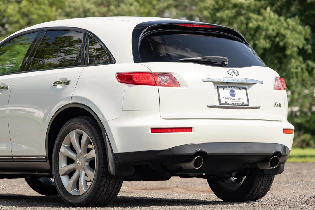 2003 Infiniti FX 1st Gen - Image 25 of 31