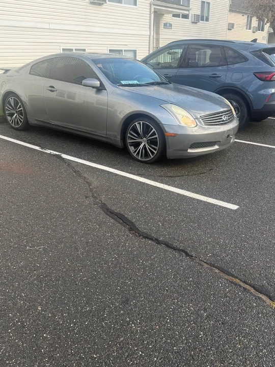 2003 Infiniti G35 3rd Gen - Image 2 of 5