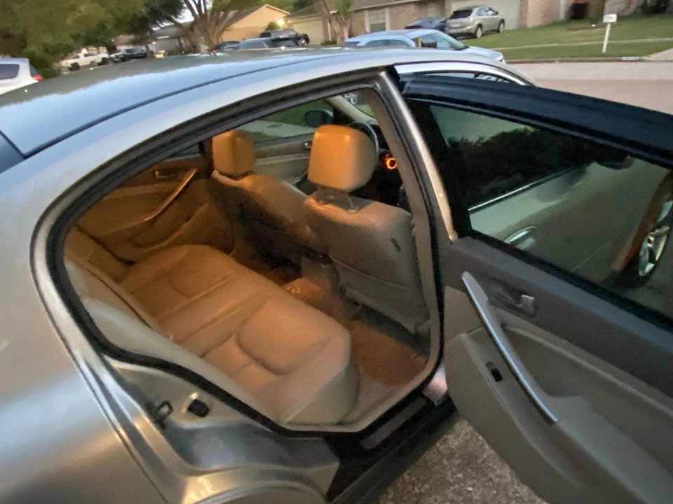2003 Infiniti G35 3rd Gen - Image 11 of 13