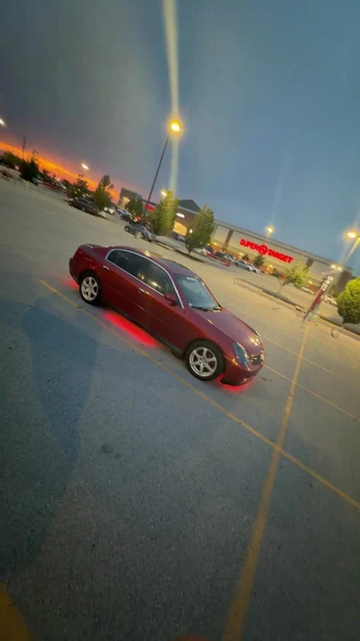 2003 Infiniti G35 3rd Gen - Image 5 of 12