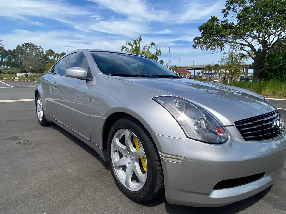 2003 Infiniti G35 3rd Gen - Image 9 of 31