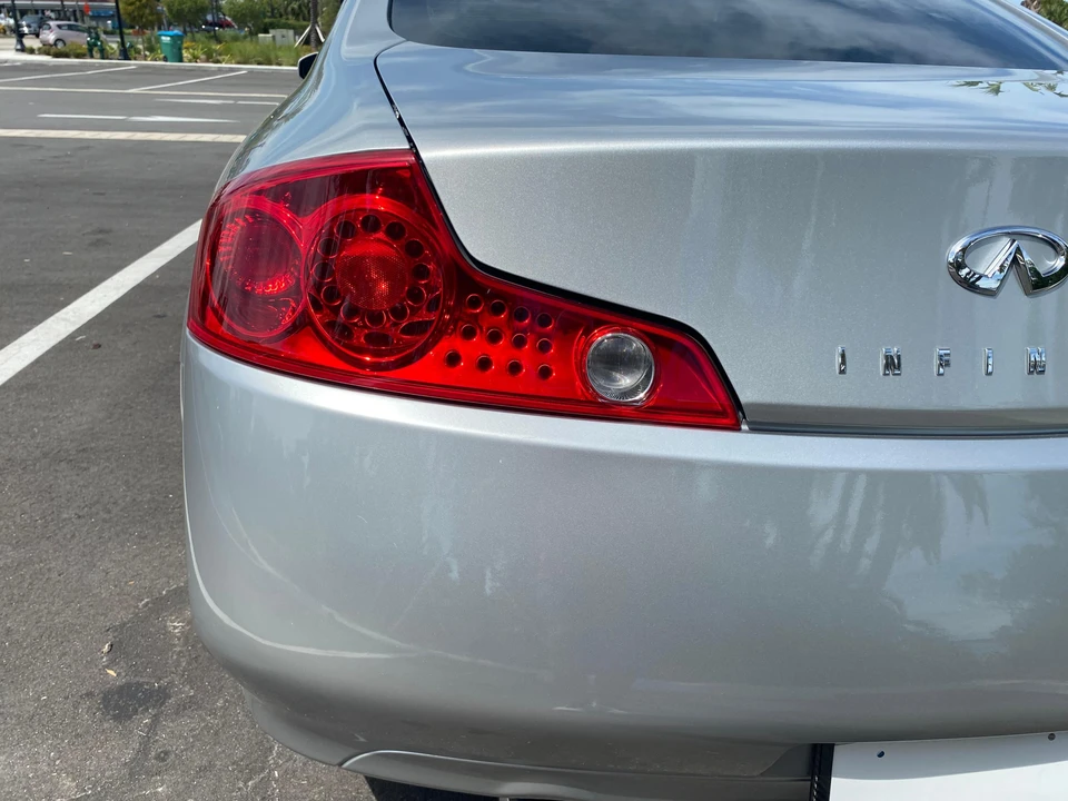 2003 Infiniti G35 3rd Gen - Image 18 of 31