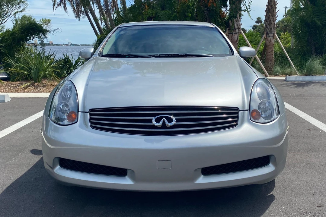 2003 Infiniti G35 3rd Gen - Image 2 of 31