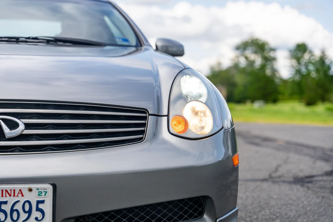 2003 Infiniti G35 3rd Gen - Image 16 of 31