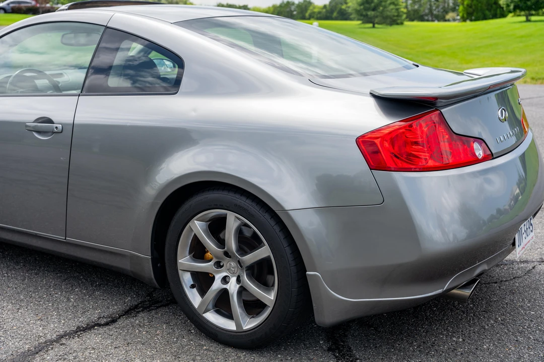 2003 Infiniti G35 3rd Gen - Image 21 of 31